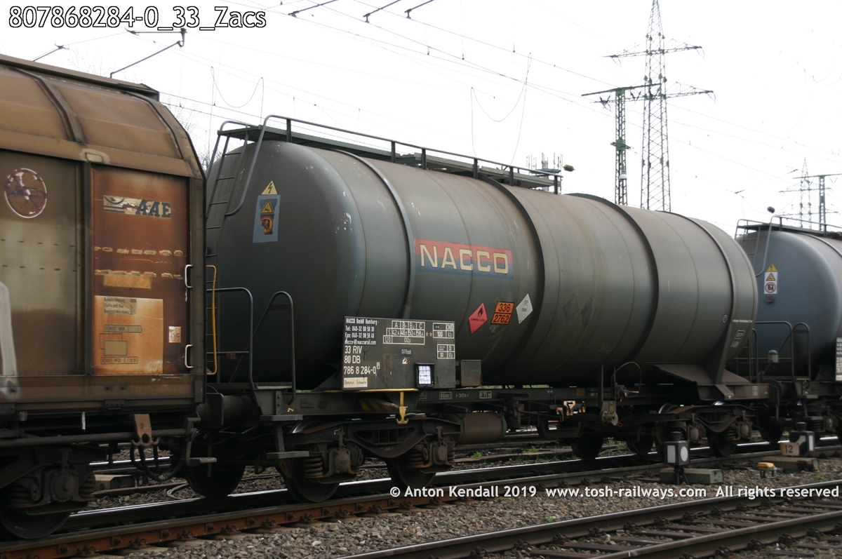 807868284-0_33_Zacs.jpg